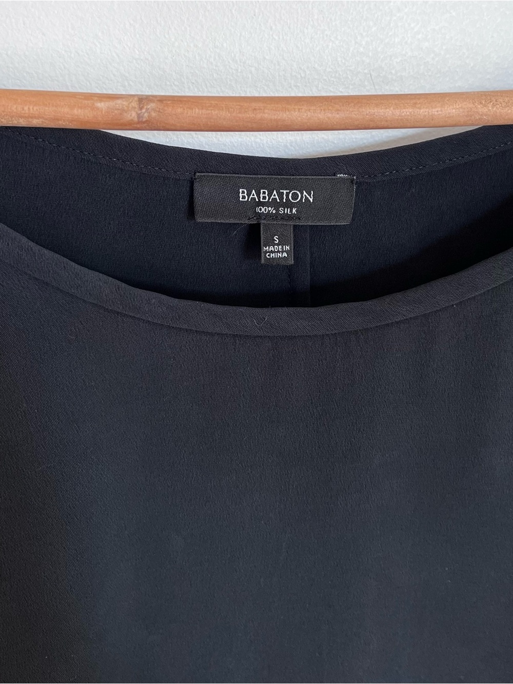 Babaton Aritzia 100% silk drapey batwing dress - Picture 5 of 10